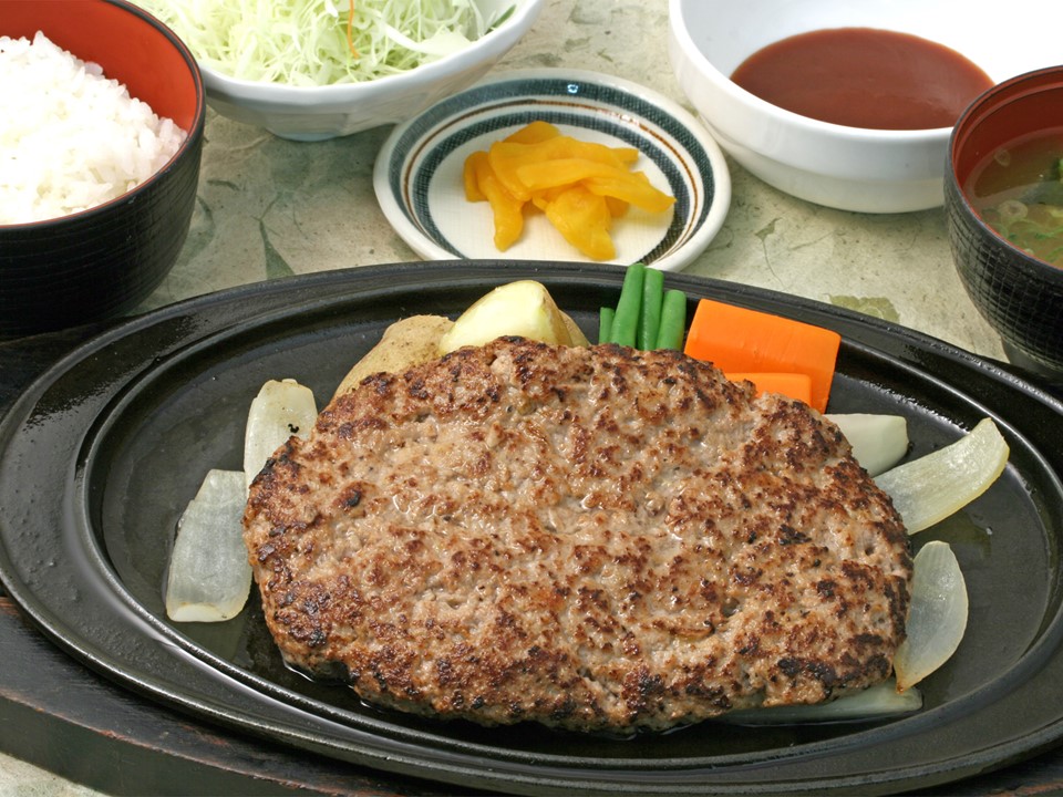 土佐あかうしのハンバーグ定食